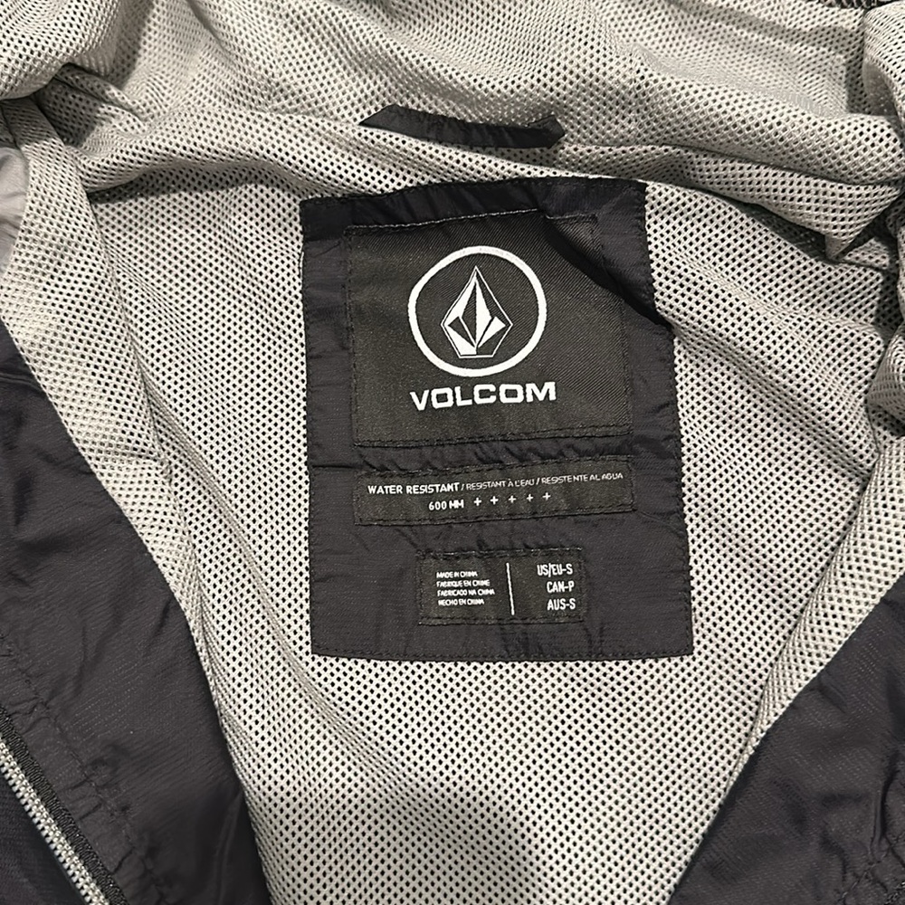 Men’s Volcom Rain Jacket. Barely Used. Excellent … - image 3